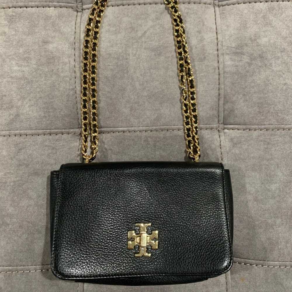 Tory Burch Black Pebbled Leather Crossbody with Gold Chain